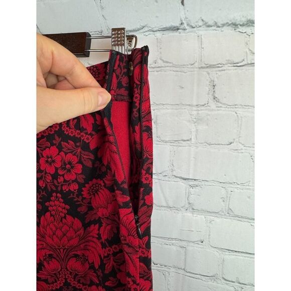 TALBOTS Petites floral black red cotton stretch cropped capri pants size 14P - Picture 6 of 9